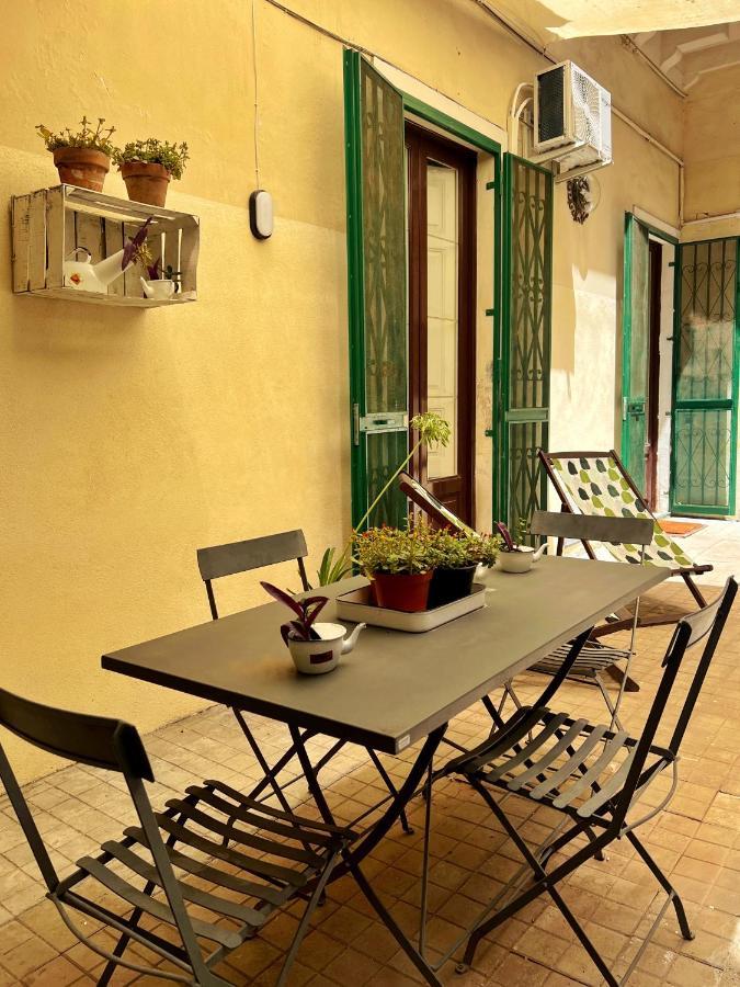 מלון קטאניה Saranton House מראה חיצוני תמונה