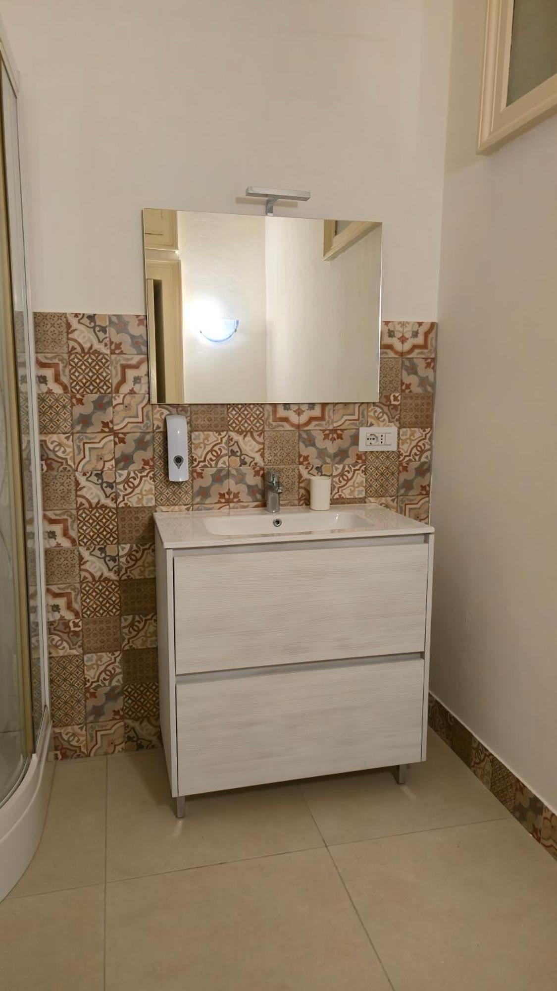 מלון קטאניה Saranton House מראה חיצוני תמונה
