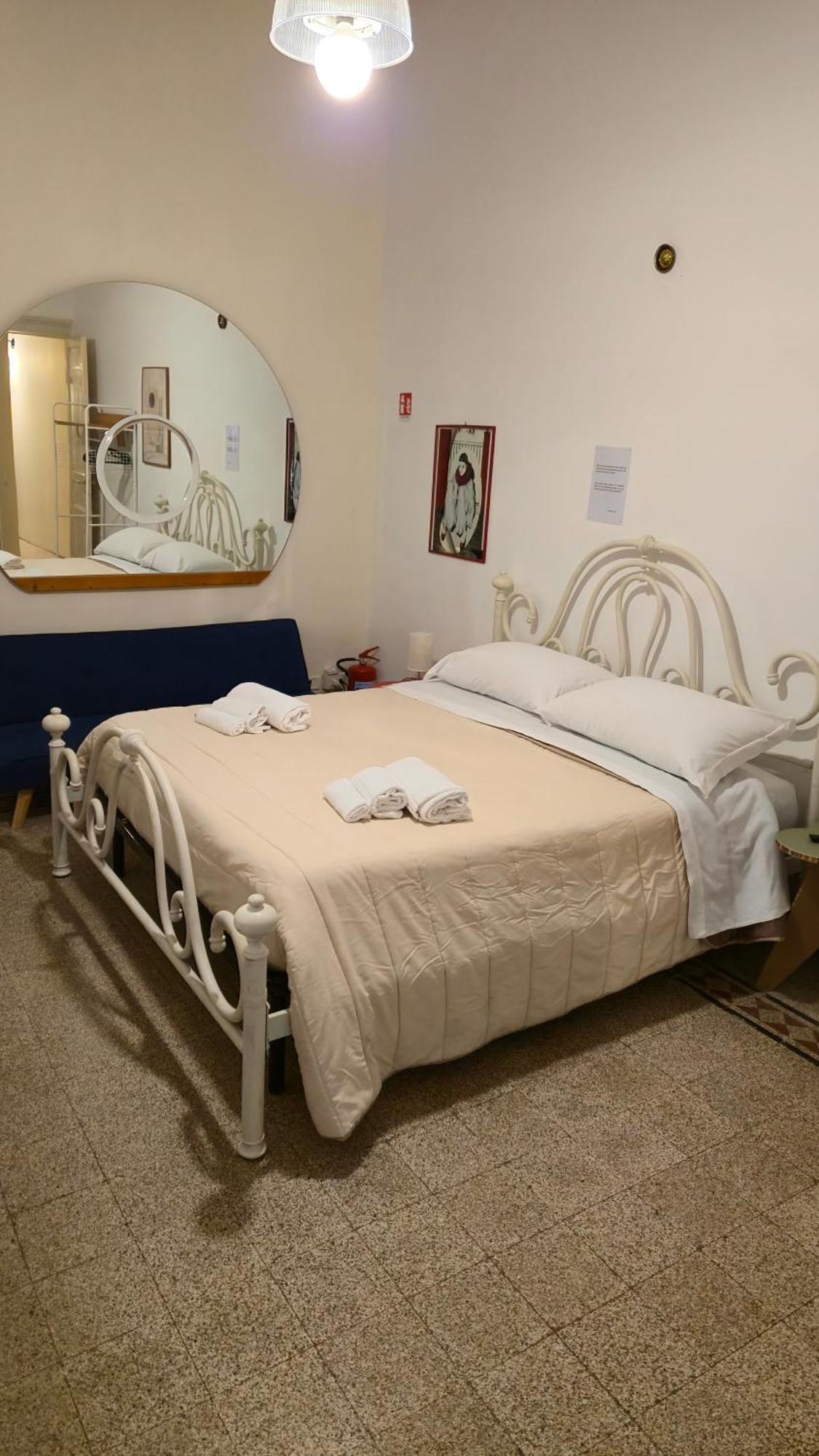 מלון קטאניה Saranton House מראה חיצוני תמונה